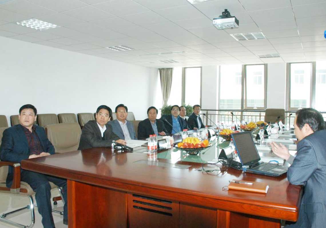 河北省科技厅厅长贾红星来公司参观